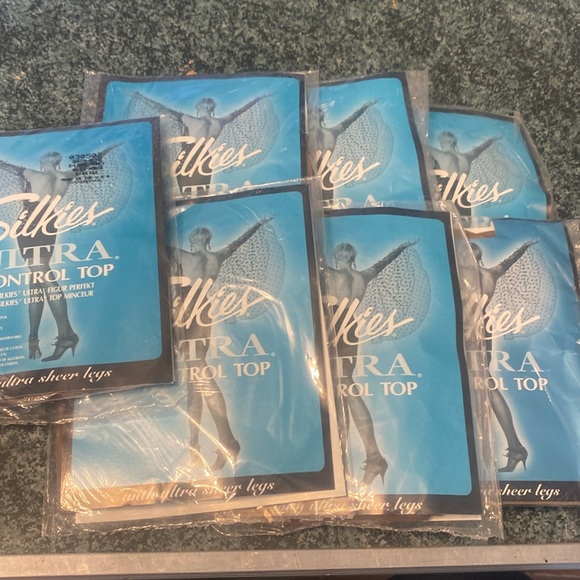 Silkies Accessories New Silkies Ultra Control Top Nylons With Ultra
